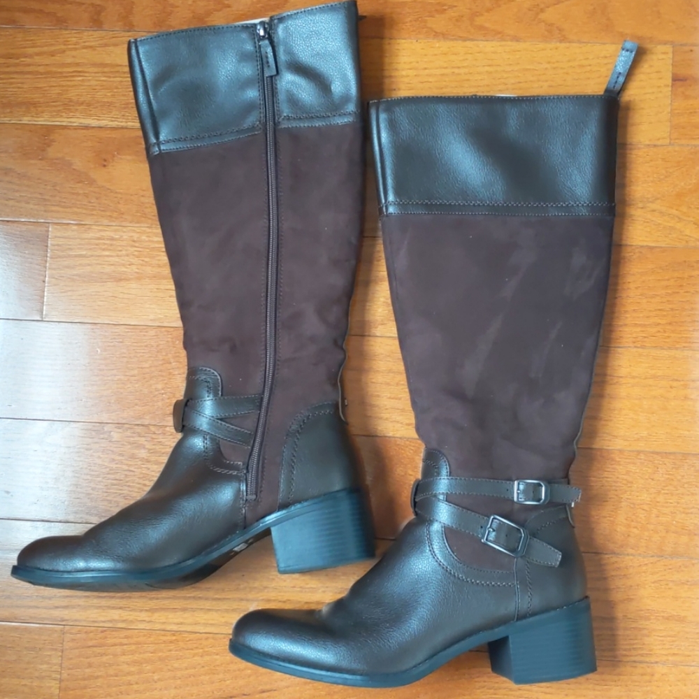 Gorgeous boots. Like new.